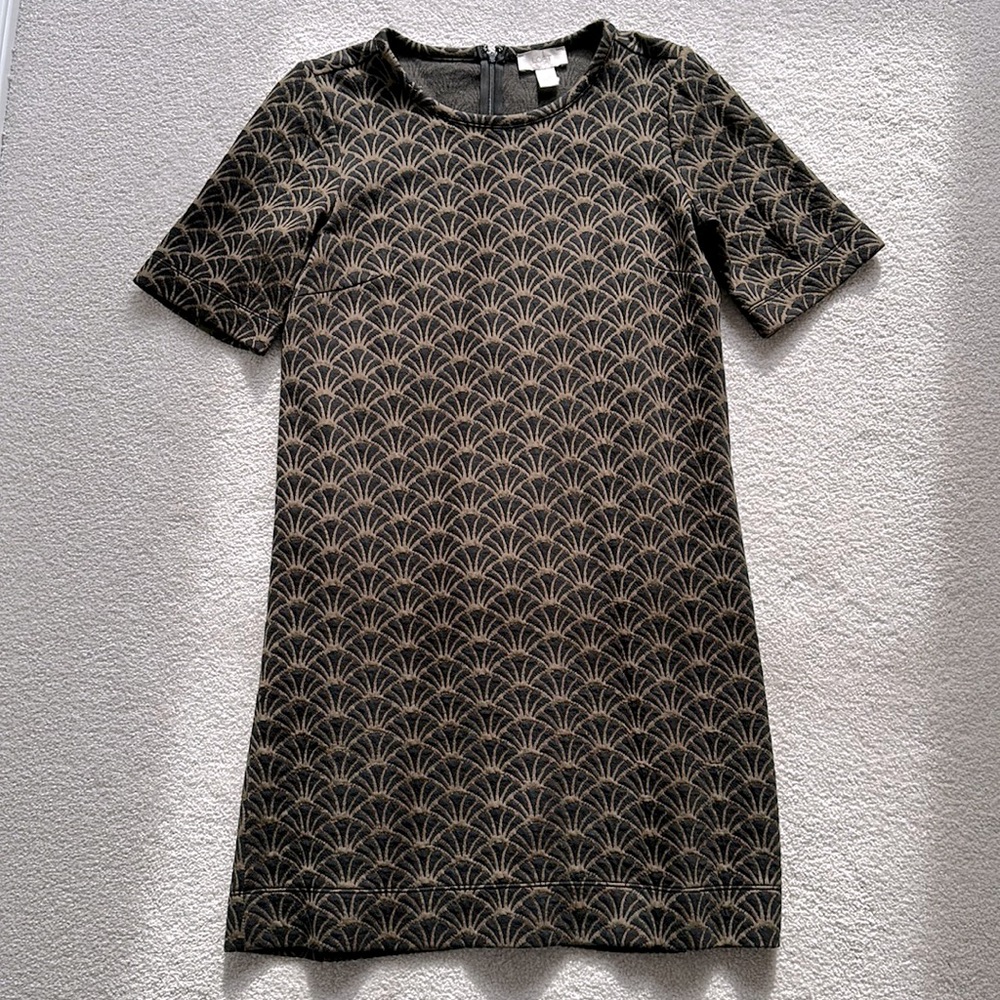 LOFT Black Quilted Shift Dress - Woman's Small